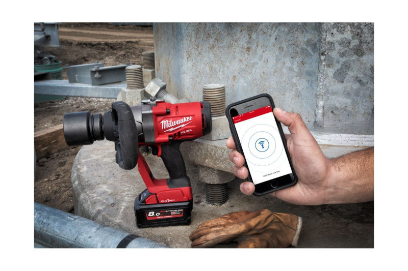 Гайковерт аккумуляторный MILWAUKEE M18 ONEFHIWF1-802X ONE-KEY FUEL 1